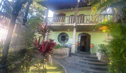 Excelente Casa no Prado.