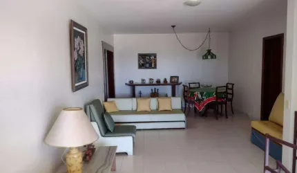 Cobertura com 4 quartos em Cabo Frio!