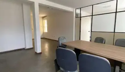 SALA ÓTIMA LOCALIZAÇÃO, PRADO