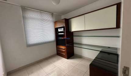 EXCELENTE APTO 3 QUARTOS, ELEVADOR, DUAS VAGAS, LOCAÇÃO