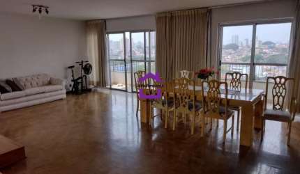 Apartamento (Apartamento Padrão) para Venda, 3 dorm(s), 1 suite(s), 2 vaga(s), 202 m²