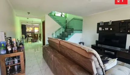 Casa com 3 quartos à venda na Angelina Scopel Pinotti, 382, Ferrazópolis, São Bernardo do Campo por R$ 1.350.000