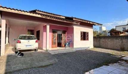CASA no AVENTUREIRO com 6 quartos para VENDA, 235 m²