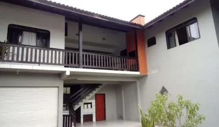SOBRADO no ITAUM com 7 quartos para VENDA, 426 m²
