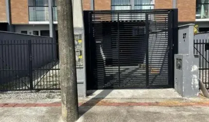 SOBRADO GEMINADO no SANTA CATARINA com 2 quartos para VENDA, 72 m²