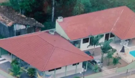 CASA no PRAIA DO ERVINO com 6 quartos para VENDA, 480 m²