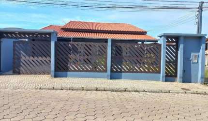 CASA no GUANABARA com 3 quartos para LOCAÇÃO, 230 m²