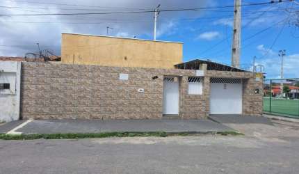 Excelente Casa no Jardim Iracema
