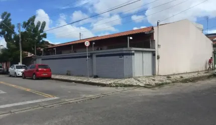 EXCELENTE CASA A VENDA