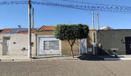 Oportunidade Única em PIACATU - SP | Tipo: Casa | Negociação: Leilão  | Situação: Imóvel