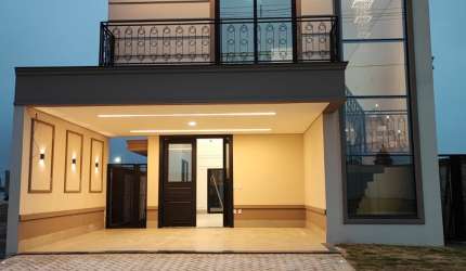 Sobrado Neoclássico - 3 suites