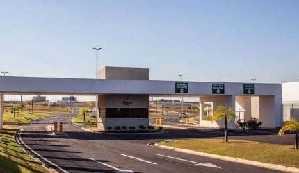 Lote no Condomínio Florais da Mata - Excelente localização - OPORTUNIDADE