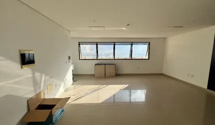 Sala comercial de 47 m² próximo da Avenida do CPA e Centro Político - Edifício Concorde