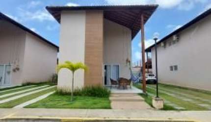 Casa Duplex em condomínio fechado, 3 quartos mobiliado próximo a praia de carneiros, Tamandaré - PE