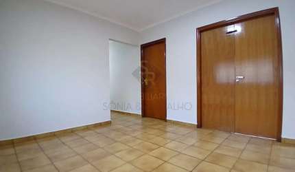 Casa Padrão para Locação no bairro Sumarezinho, em Ribeirão Preto