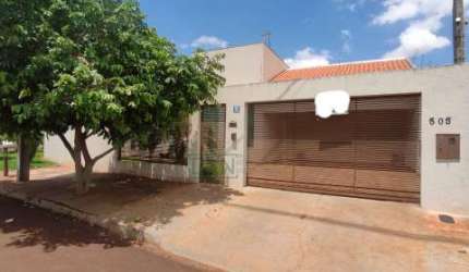 CASA COM 3 QUARTOS RES. DAS TORRES EM CAMBÉ