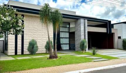 CASA DE ALTO PADRÃO COM 3 SUÍTES NO VILLÁGIO DO ENGENHO