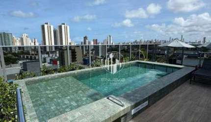Apartamento térreo com área externa e com 02 quartos no Aeroclube