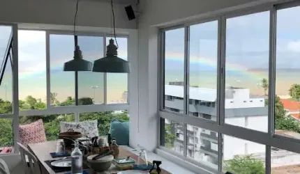Amplo Apartamento com 02 Suítes e Vista Para o Mar em Cabo Branco