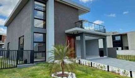 Casa de 252m2 com 3 Suítes + Piscina, no Alphaville Paraíba