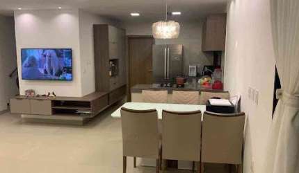 Casa de 152m2 + 40m2 de Terraço, Com 3 Quartos e Todo Projetado