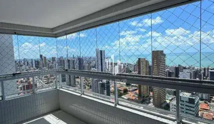 Apartamento de 106m2 com 3 Quartos + DCE, Vista Mar e Todo Projetado