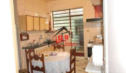 Casa com 3 Quartos e 2 banheiros à Venda, 500 m² por R$ 1.020.000,00
