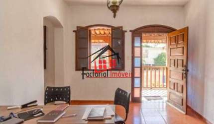 Casa 3 quartos, 2 suítes, 4 vagas à venda no bairro Dom Bosco.