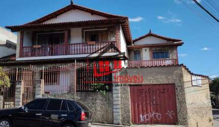 2 CASAS INDIVIDUAIS A VENDA NO BAIRRO BAIRRO GLÓRIA/IPANEMA, BH.