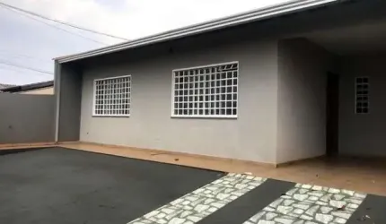 Casa com 2 quartos à venda no Leonor, Londrina  por R$ 320.000