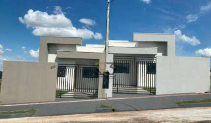 Casa com 2 quartos à venda na Gleba Esperança, Londrina  por R$ 320.000