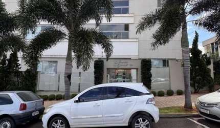 Apartamento com 3 quartos para alugar no Centro, Cambé  por R$ 3.150