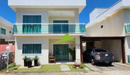Foz do Joanes. Buraquinho. Casa à venda com 4 quartos sendo 3 suítes, 180m², Nascente, Área gourmet, Condomínio com Piscina. Conforto e Segurança 24h
