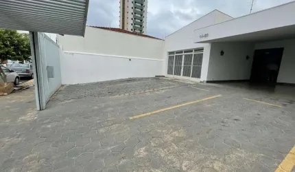 Casa comercial próximo ao Tauste da Rio Branco
