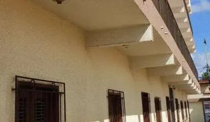 Prédio de Quitinetes no Bairro Passaré - Prédio Residencial Seminovo com 15 Apartamentos já Alugados. Pertinho da Arena Castelão