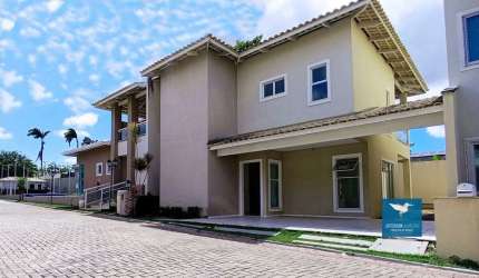 Casa em Condomínio no Eusébio Próximo a Fazendinha e Shoppings, 04 Suítes, 164m2, 03 Vagas, Dependência, Amplo Quintal, Poucos Metros da CE040
