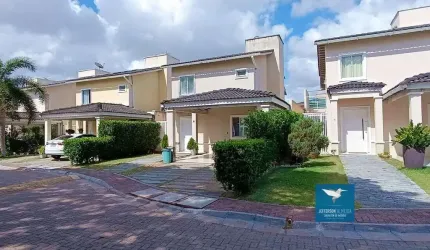 Casa Duplex com Móveis Projetados em Condomínio no Eusébio Próximo aos Shoppings, Energia Solar, Amplo Deck Privativo, Amplo Quintal e Lote, 03 Suítes, 240m2, Closet, 03 Vagas, Lazer Completo
