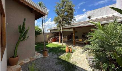 Casa com 2 dormitórios à venda, 106 m² por R$ 600.000,00 - Condomínio Marf I - Bom Jesus dos Perdões/SP
