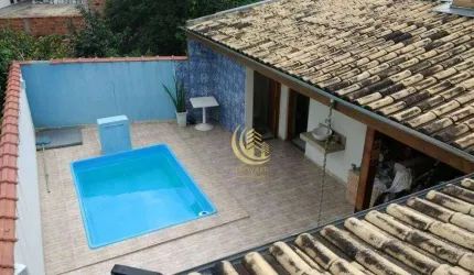Sobrado com 3 dormitórios à venda, 160 m² por R$ 580.000,00 - Santana - Pindamonhangaba/SP
