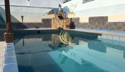 Casa com 4 dormitórios à venda, 780 m² por R$ 1.100.000,00 - Centro - Taubaté/SP