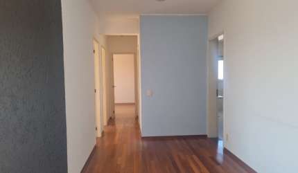 Apartamento com varanda/sacada para locação em Santo André-Vila São Pedro