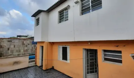 3 Casas a venda em 1 terreno muito bom e bem localizado na Penha/Vila Aricanduva, entre as estações Penha e Vila Matilde, são 240mts² de terreno (8X30)