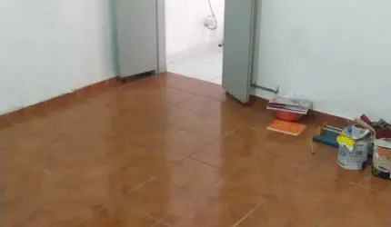 Casa (de vila, com portão na rua particular) na Vila Prudente com 4,75 X 10, sendo: 1 dormitório, sala, cozinha, banheiro e área de serviço e 1 vaga por  270 mil.