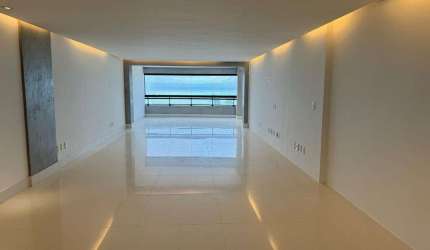 Apartamento com 200 metros sendo 3 suítes com vista para o mar
