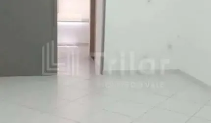 Ótima sala comercial no centro de SJCampos medindo 83,27 metros com 1 banheiro e vaga de garagem.