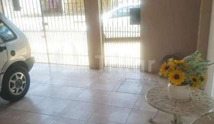Imperdível oportunidade de casa à venda em São José dos Campos-SP, Jardim Satélite: 6 quartos, 1 suíte, 2 banheiros, 154m².