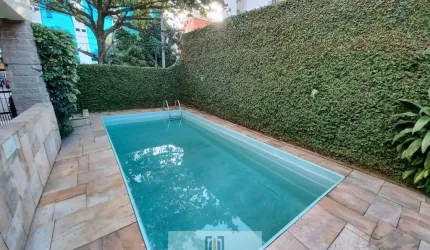 Apartamento alto padrão com 3 dormitórios sendo 1 suíte, com piscina no condomínio,  lado morro na praia da ENSEADA-GUARUJÁ/SP