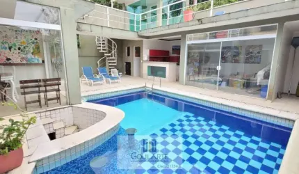 Casa DUPLEX alto padrão, 4 dormitórios sendo 1 suíte, lazer com Piscina e Churrasqueira, na praia do Pernambuco - Guarujá/SP