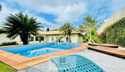 Casa alto padrão no Condomínio ACAPULCO com área de lazer, na praia do Pernambuco - Guarujá/SP