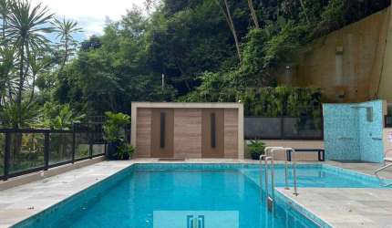 Apartamento vista mata/mar, 3 dormitórios sendo 1 suíte, lazer no condomínio - PITANGUEIRAS-Guarujá/SP.